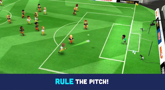 Скриншоты из Mini Football на Андроид 2